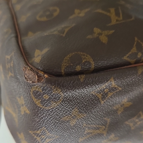 Louis Vuitton Brown Monogram Messenger Bag - Picture 11 of 14